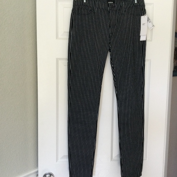 Hudson Jeans Denim - Hudson Nico Midrise Super Skinny Jeans